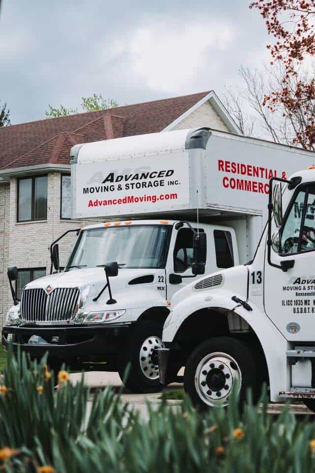 advanced moving & storage truck
