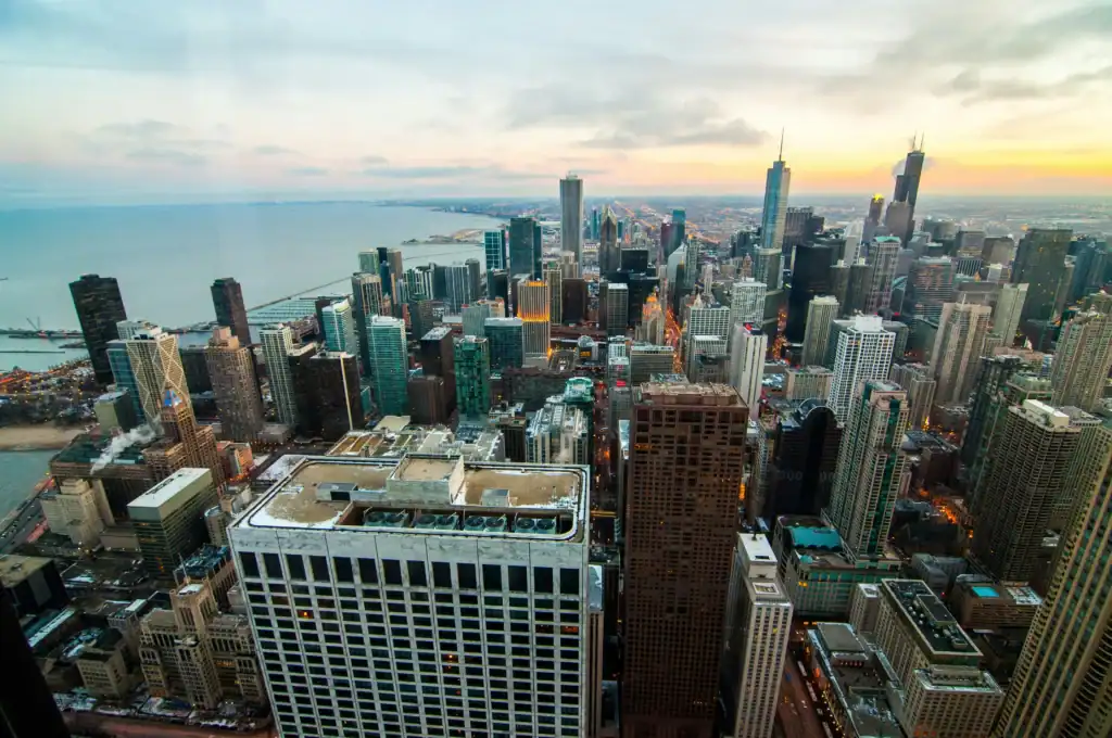 May 1st in Chicago: Why It’s the Worst (and Best) Day to Move and How to Survive It